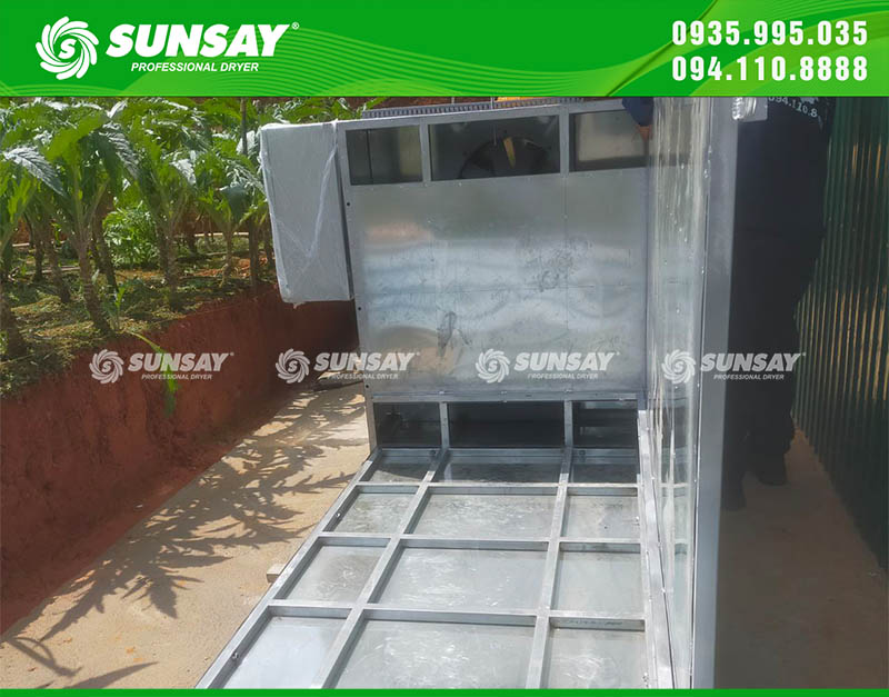 Lắp đặt máy sấy vĩ ngang 500kg tại Đà Lạt sấy hoa atiso, máy được chế tạo bằng tôn kẽm cao cấp